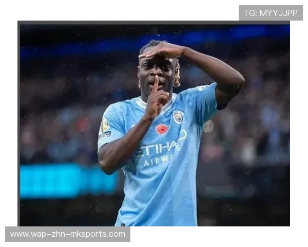 伯恩茅斯索兰克的无球跑动非常积极