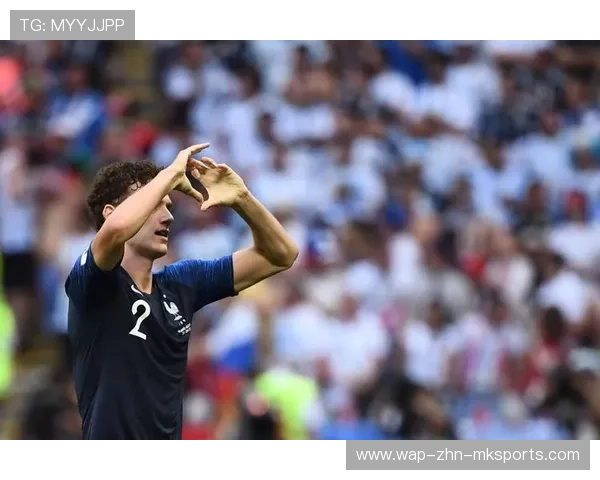 拜仁帕瓦尔超远距离吊射出现奇迹，足球世界的惊艳时刻