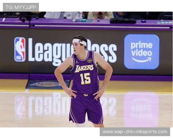 湖人里夫斯三分冲击:线间之外的胜利密钥 湖人里夫斯三分冲击:线间之外的胜利密钥