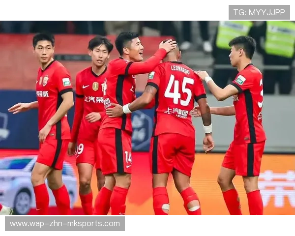 河南队古斯塔沃回做再前插,门前垫射一蹭入网 河南队古斯塔沃回做再前插,门前垫射一蹭入网