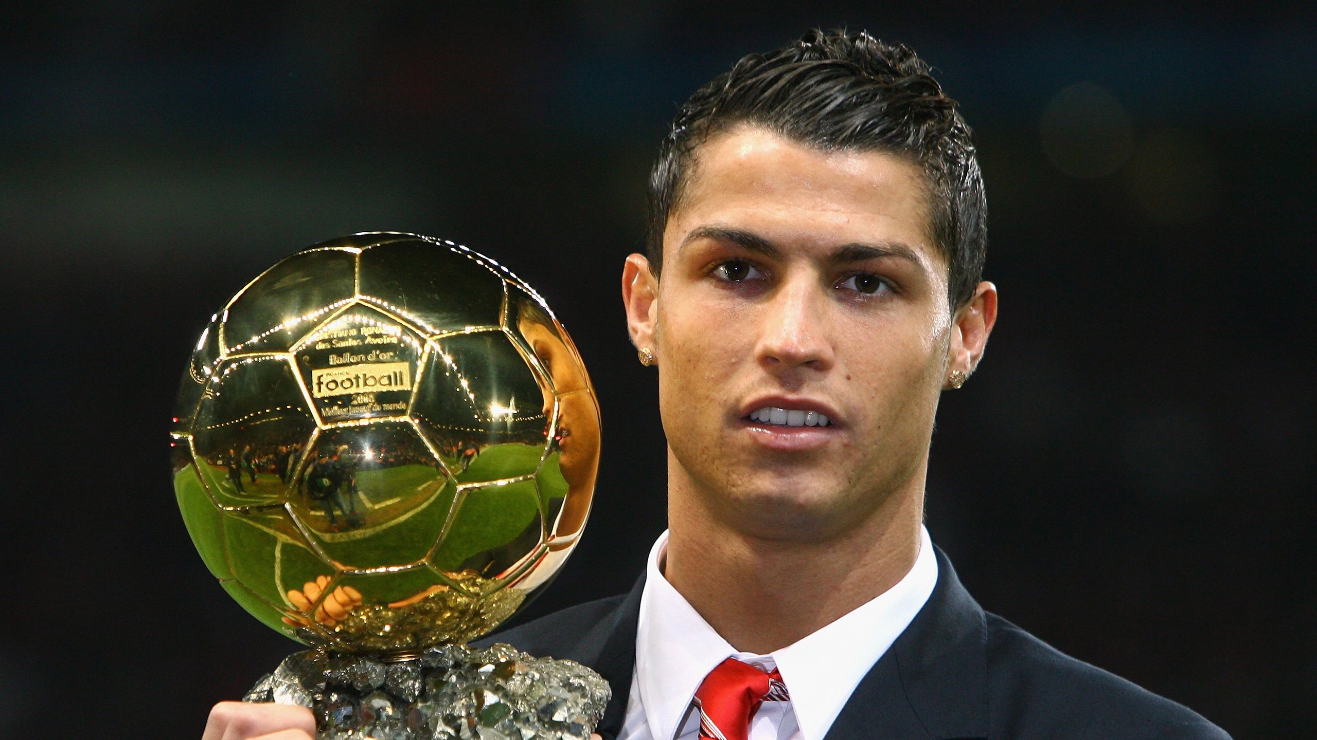 欧洲杯史诗逆转:永不放弃的足球精神,欧洲杯的魅力